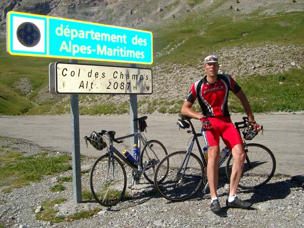 Bl�des Gesicht auf der Passh�he